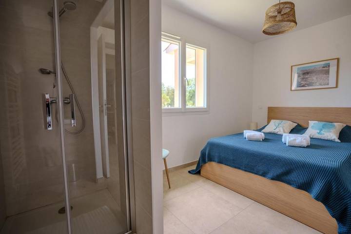 Location de vacances pour 8 personnes, avec jardin ainsi que piscine et bassin pour enfant, animaux acceptés dans Morta - 2