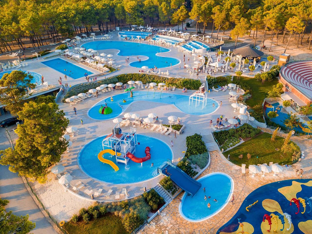 Apartamento entero, Apartamento en Zaton con piscina para cuatro in Privlaka, Region de Zadar