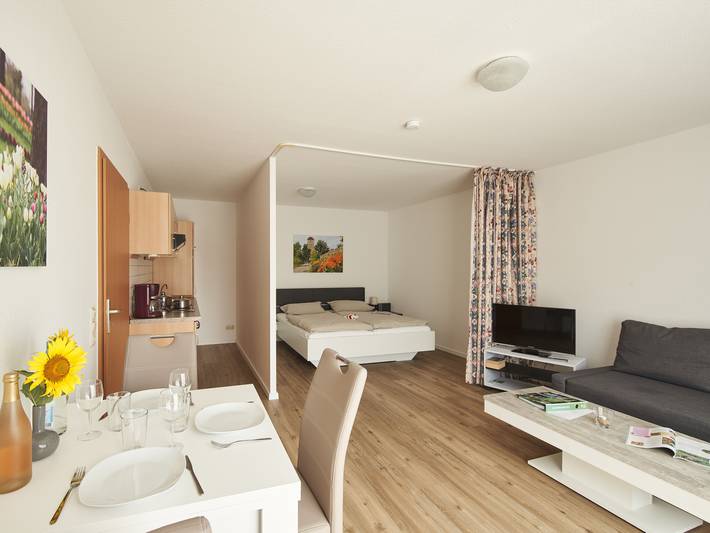 Ganze Ferienwohnung, Ferienwohnung "Am Waidweg" - Fewo 9B Nr. 4 - Og re. (40 qm) in Bad Langensalza, Unstrut-Hainich-Kreis