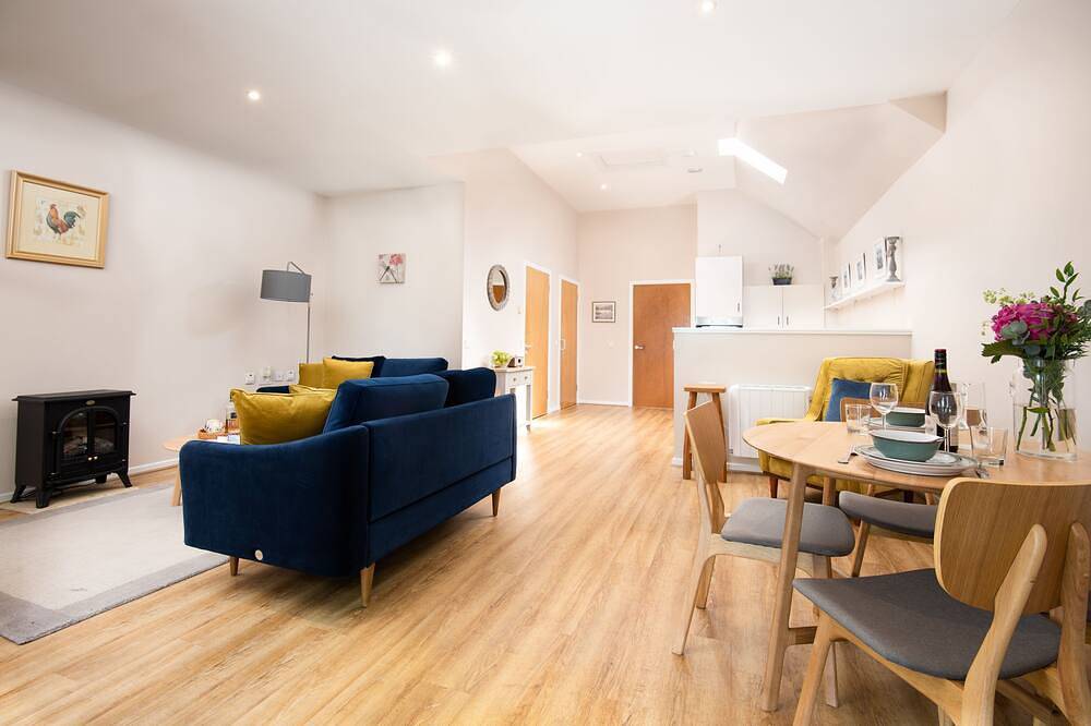 Eildon Melrose Holiday Cottages & Log Cabins - Hamiltons in Melrose, Scottish Borders