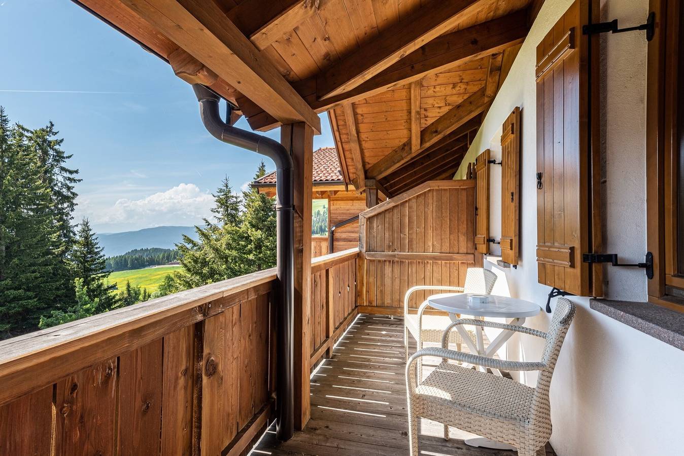 Appartamento intero, Appartamento "Ferienparadies Sabina Piz" nel Parco Naturale direttamente sull'Alpe di Siusi in Compaccio, Castelrotto