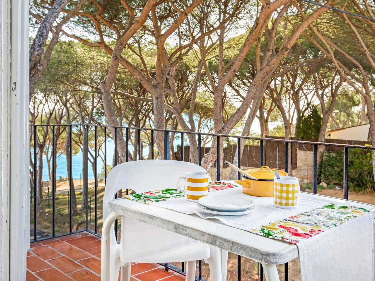 Apartamento entero, Apartamento en Llafranc: Cerca de Playa, Terraza, Wifi, Se Admiten Mascotas in Llafranch, Palafrugell