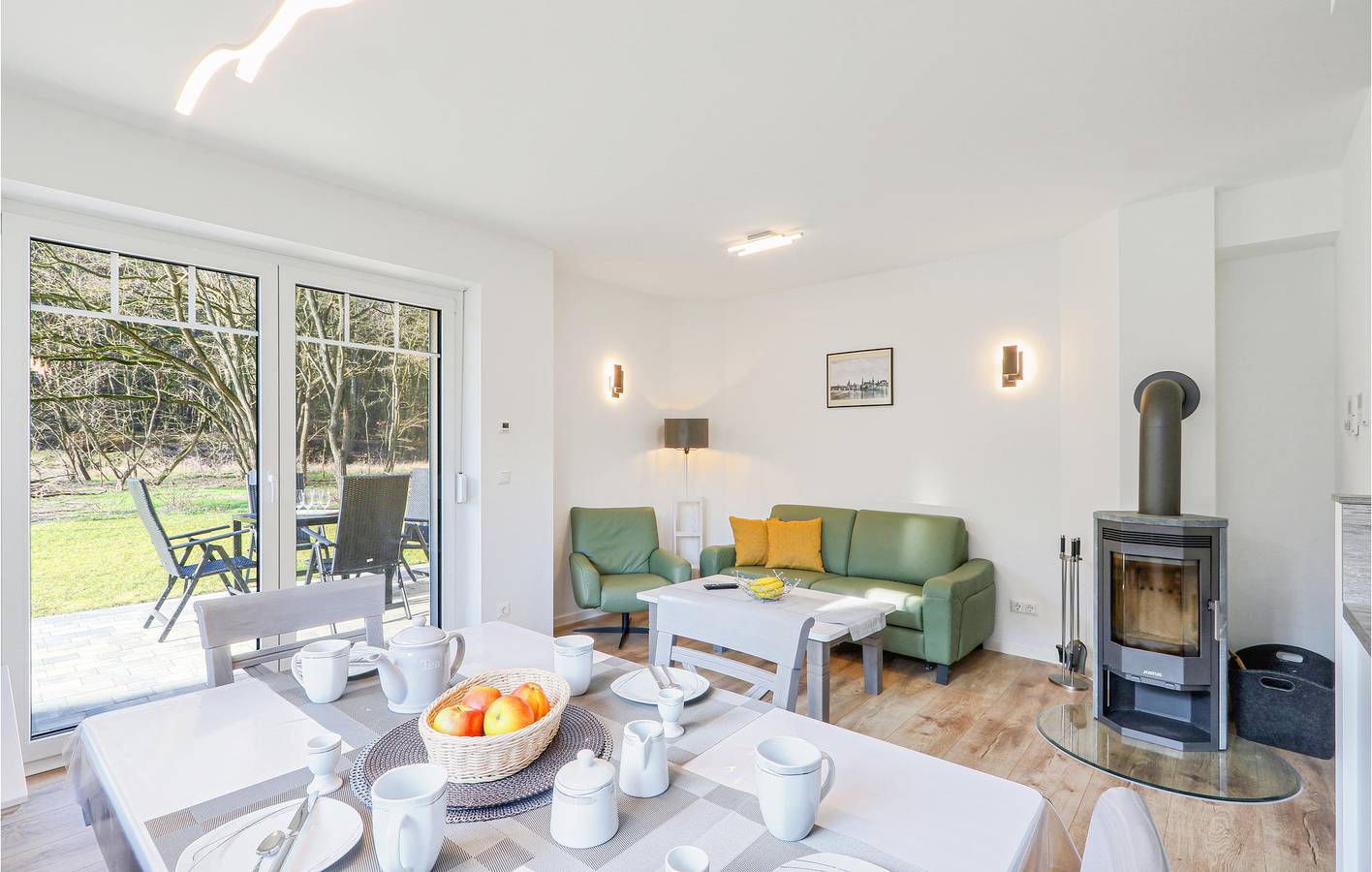 Sonniger Rückzugsort am Meer mit nahegelegenen Restaurants und Zugang zum Stadtzentrum in Zirchow, Usedom