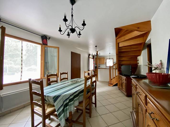 Appartement entier, Appartement mitoyen avec terrasse - 4 pers. in Cambo-les-Bains, Région de Bayonne