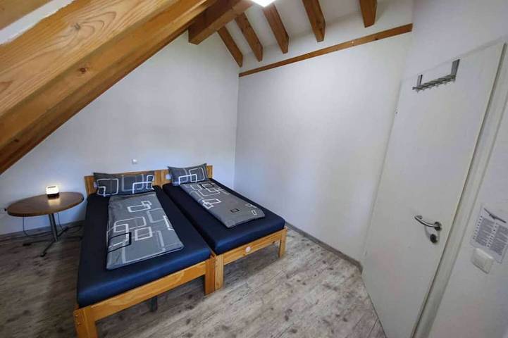 Ferienwohnung für 10 Personen, mit Balkon in Waldbronn - 2