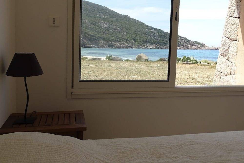 Appartamento intero, Appartamenti di lusso per 2 o 4 e 6 persone, con terrazze panoramiche in Tizzano, Sartena