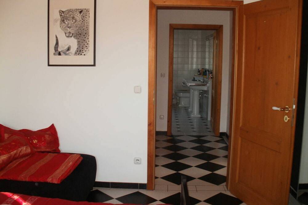 Ganze Wohnung, Ferienwohnung Lichtwark in Holzkirchen, Alpenland Tegernsee Schliersee