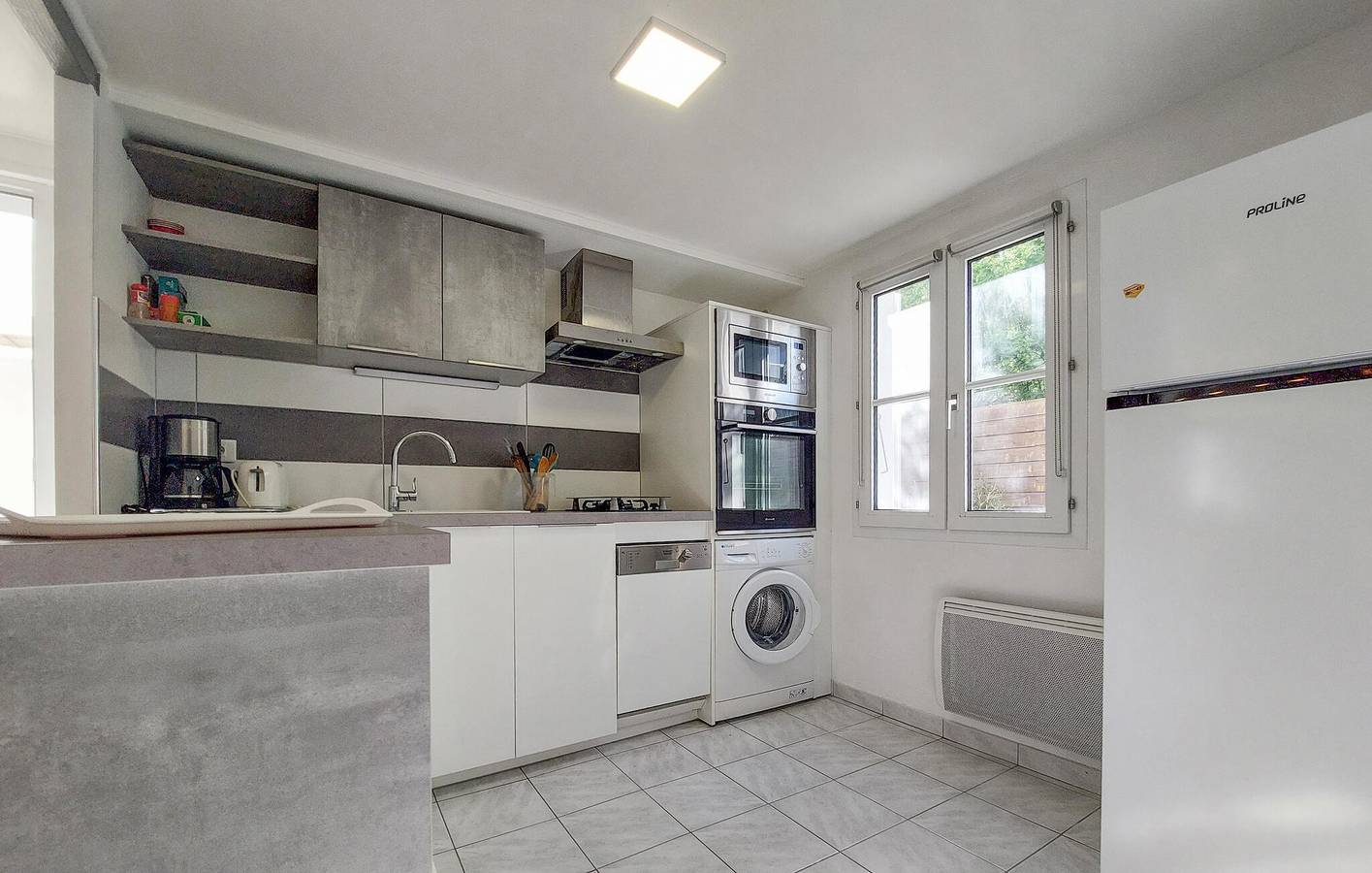Charmante Ferienwohnung mit Garten, WLAN und Parkplatz in der Nähe des Strandes von Port Notre-Dame in Rivedoux-Plage, Ile de Re