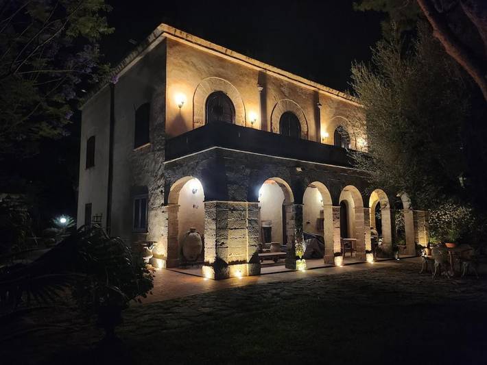 Villa per 6 persone, con Balcone e Terrazza nonché Giardino e Piscina a Cinisi