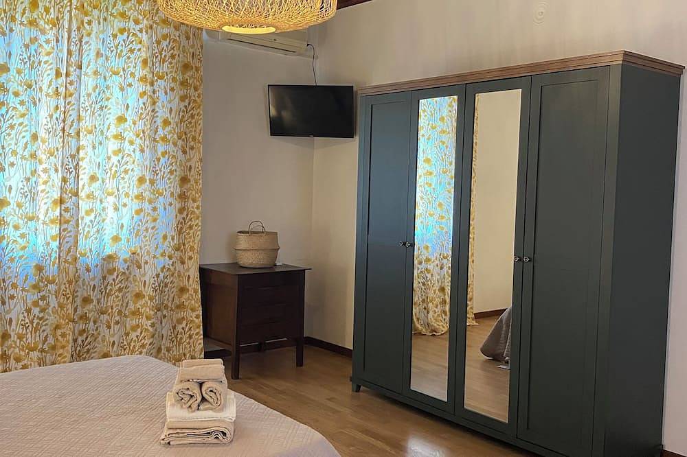 Ganze Wohnung, Im Herzen von Volta Mantovana, charmante Wohnung im historischen Zentrum in Volta Mantovana, Mantua Provinz