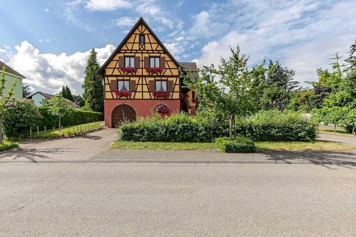 Appartement de vacances pour 6 personnes, avec jardin