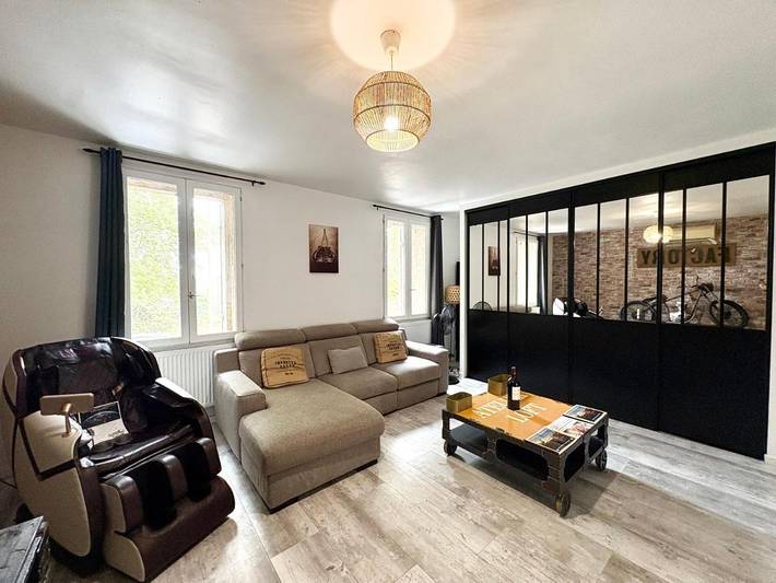 Location de vacances pour 8 personnes, avec vue et jardin à Lormont - 4