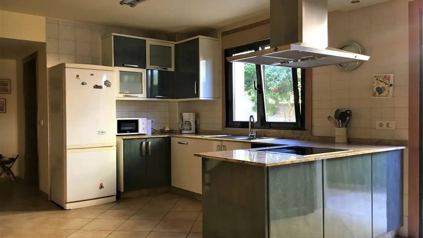 Casa rural para 6 personas, con piscina y jardín en Rias Baixas - 4