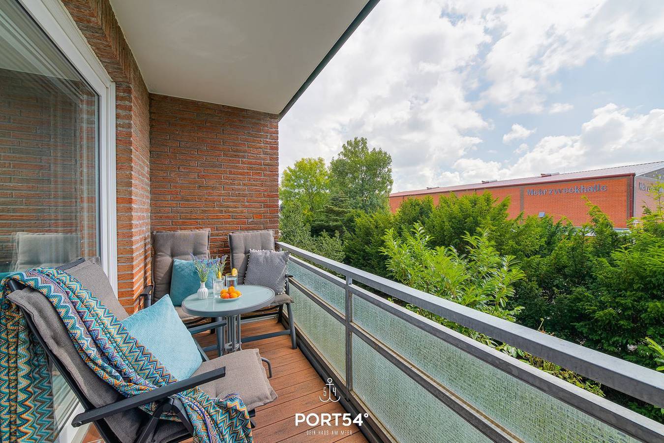 Ganze Wohnung, Deck 4 - für 3 Personen, zentrale Lage, ideal für Fahrradausflüge, Balkon in Büsum, Nordsee - Schleswig-Holstein