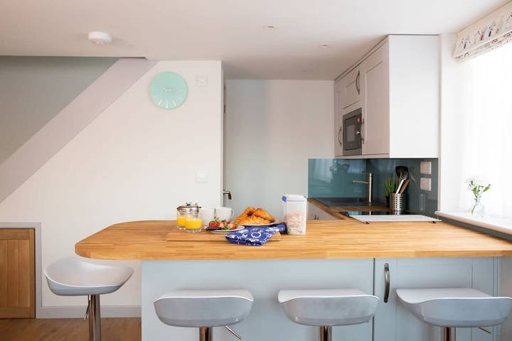 Stylish & cosy annexe in pretty sailing village in West Itchenor, West Sussex