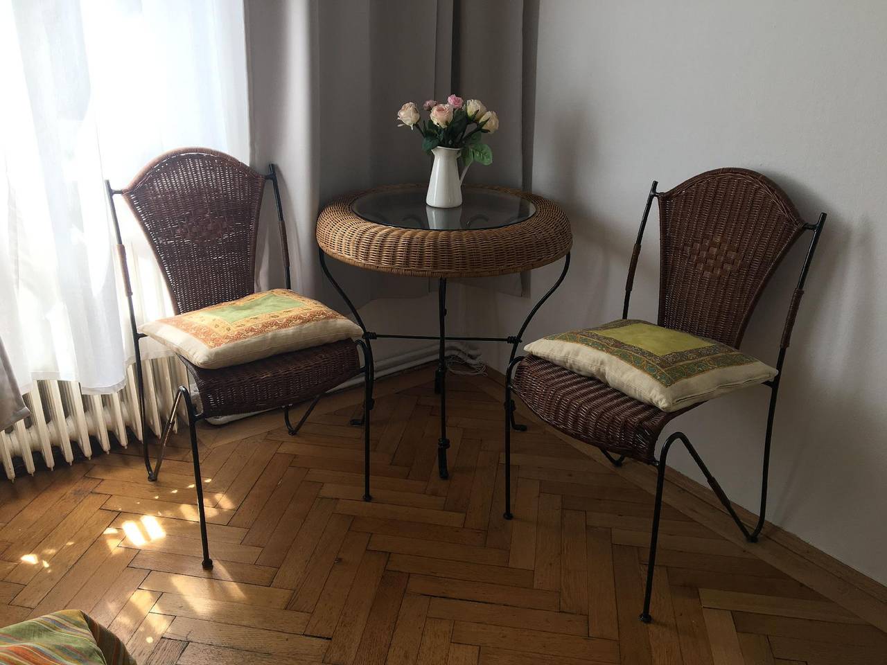 Ganze Ferienwohnung, 64m2 optimal f Miete bis max 6 Mon. direkt bei U6 in Wien, Wienerwald