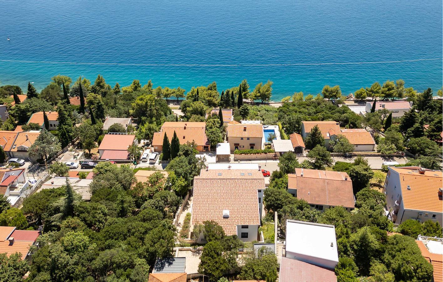 Ganze Ferienwohnung, Gemütliche 1-Zimmer-Wohnung mit Meerblick, Garten und Parkplatz in Strandnähe in Novi Vinodolski, Primorje-Gorski Kotar