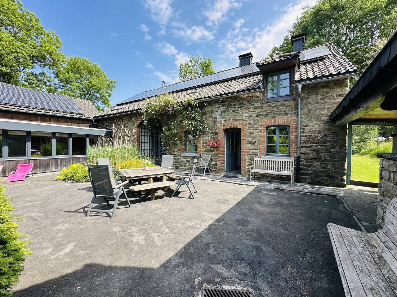 Gite with swimming pool, sauna & climbing wall in Waimes, Riserva naturale Hautes Fagnes