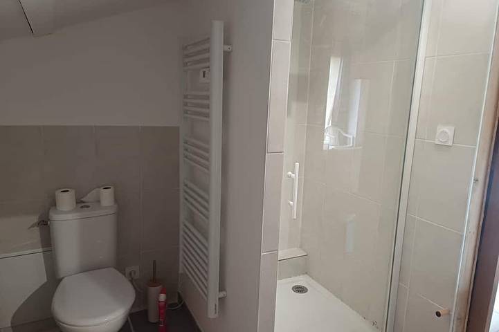 Apartamento entero, 2-seater studio near Puy du Fou in Bressuire, Deux-Sèvres