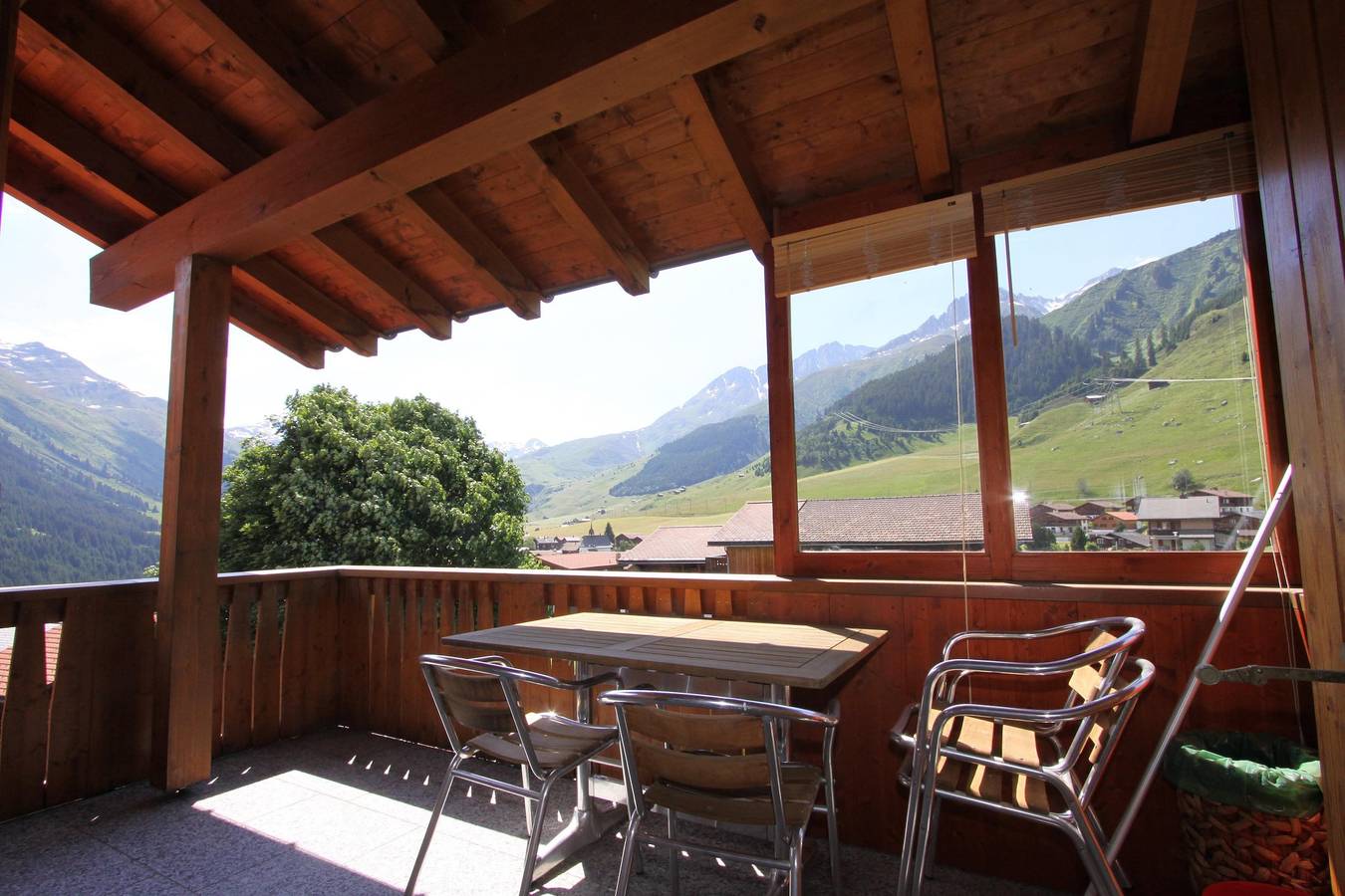 Ganze Ferienwohnung, Fewo "Tscheppa B" mit Balkon in Sedrun, Tujetsch