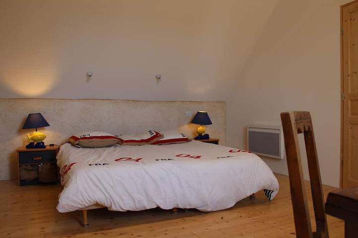 Location de vacances pour 6 personnes, avec terrasse et jardin dans Plage Langoz - 2