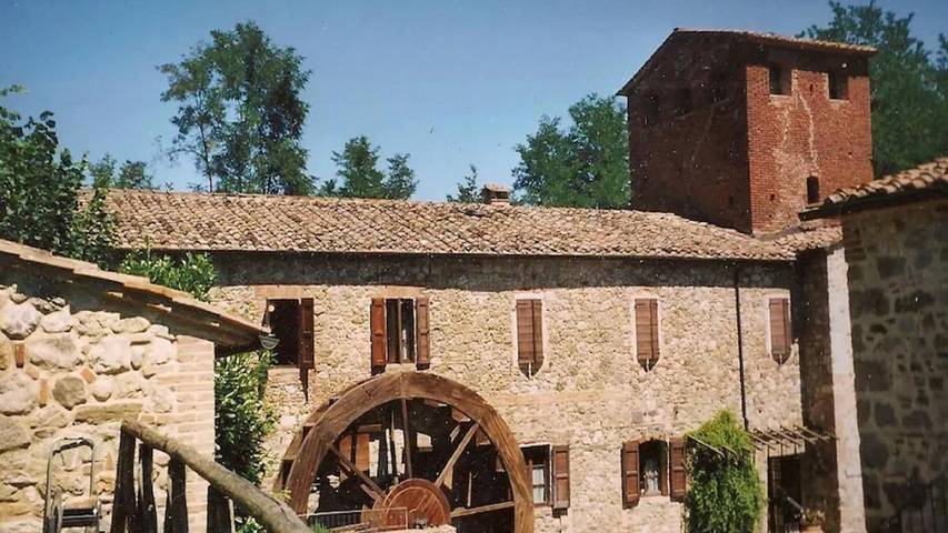 Agriturismo per 6 persone, con piscina e giardino, con animali domestici in Massa Marittima