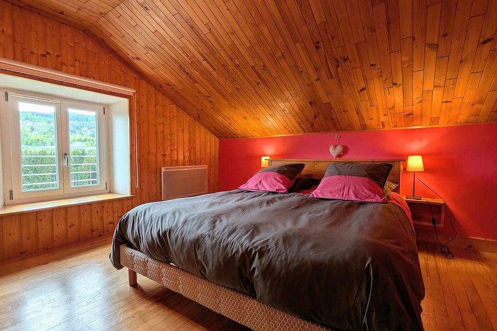 Gîte de montagne rénové avec poêle à bois - Saulxures-sur-Moselotte in Saulxures-sur-Moselotte, Parc naturel régional des Ballons des Vosges