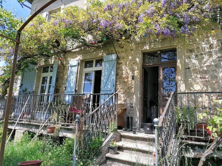 Location de vacances pour 3 personnes, avec Balcon ainsi que Terrasse et Jardin à Vabre-Tizac
