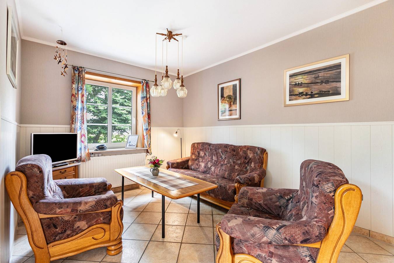 Ganze Wohnung, Ferienwohnung 'Hooge' mit privater Terrasse, Gemeinschaftsgarten und Wi-Fi in Nordstrand (Gemeinde), Nordstrand