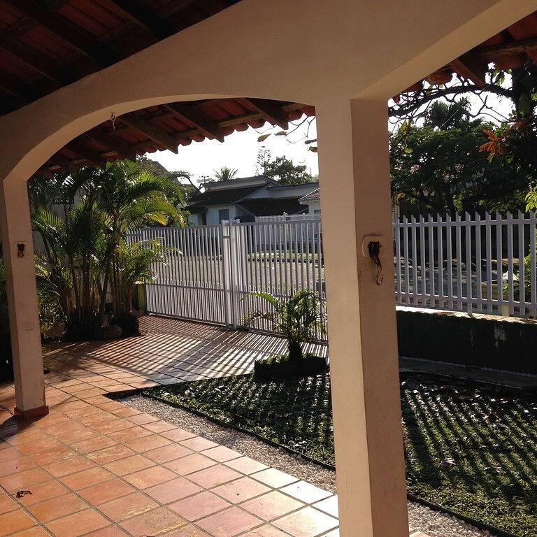 Casa Sabiás 2 Blocks Strand Christ, Billardtisch Tischtennis Volleyball Spiel Churrasq in Guaratuba, Paraná