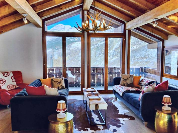 Chalet für 11 Personen, mit Balkon und Whirlpool sowie Terrasse und Sauna in Saas-Fee