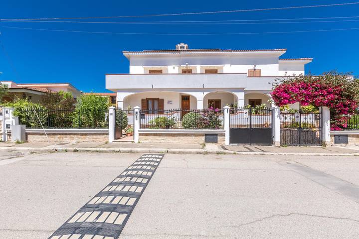 Maison de vacances pour 13 personnes, avec terrasse à Taranto