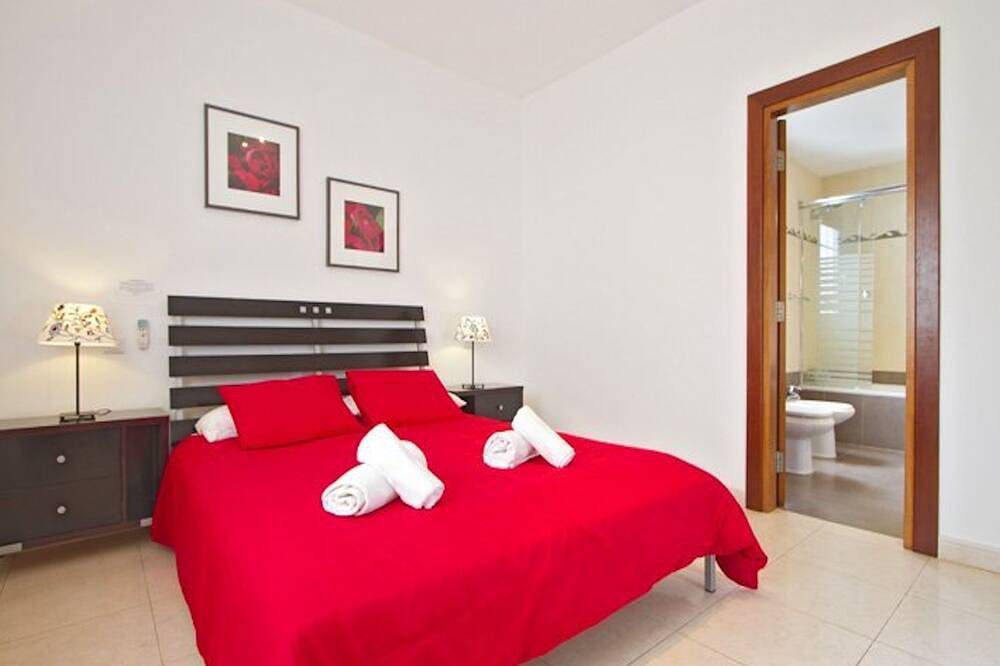 Villa Calero Acentejo | Wonderful 5 Bedroom Villa |Central in Puerto Calero, Yaiza