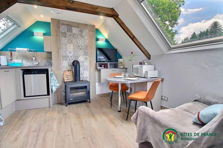 Gîte pour 2 personnes, avec Terrasse et Jardin dans Pluméliau-Bieuzy