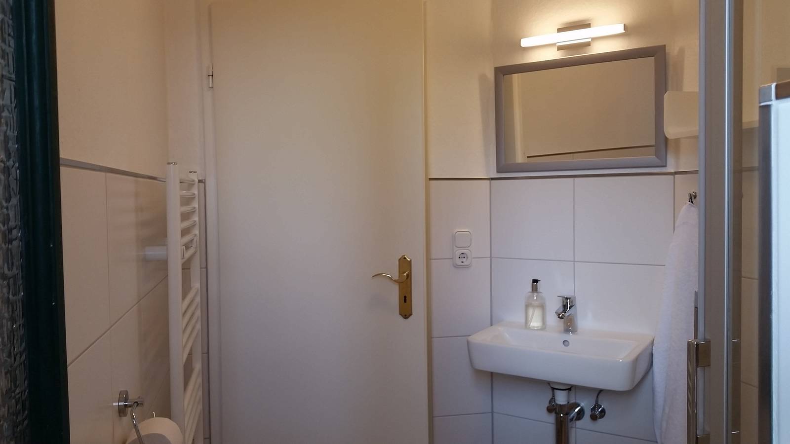 Ganze Ferienwohnung, Ferienwohnung Ilka - 3-Raum-Fewo in Warwerort, Nordseeküste