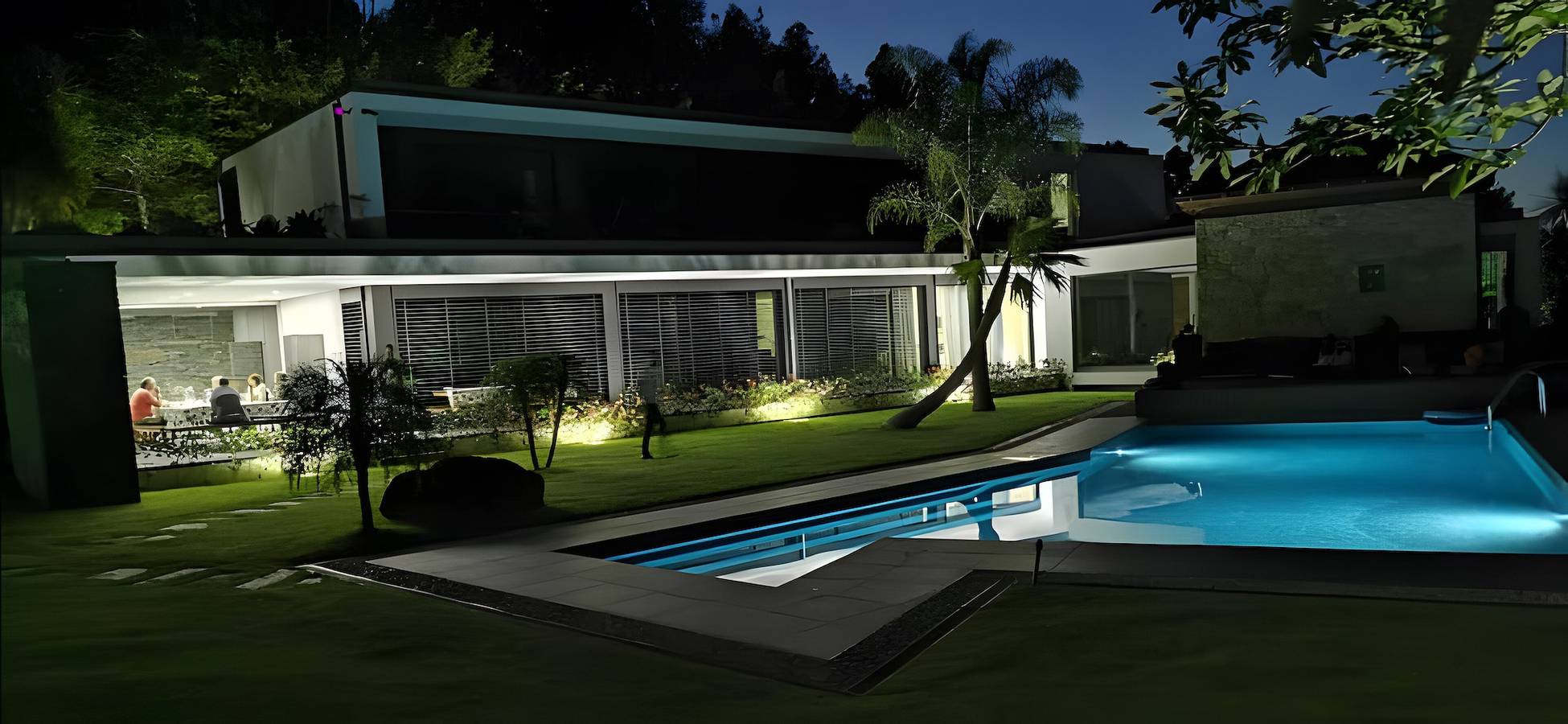Holiday Home 'Quinta Fontelas' with Lake View, Wi-Fi and Air Conditioning in Louredo (Santa Maria da Feira), Santa Maria da Feira