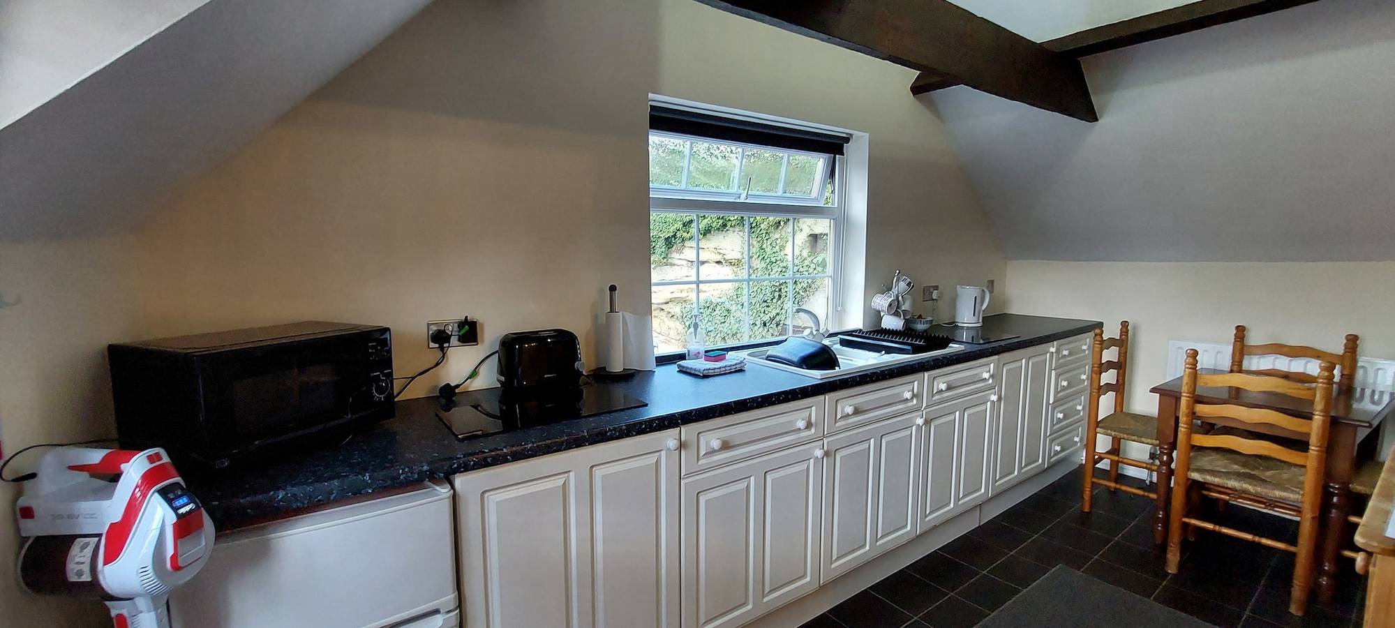 17th-Century1Bed/Studio/Petsok/Garden/Wifi in Sherwood Forest, Nottinghamshire
