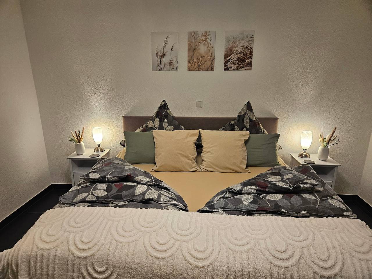 Apartamento entero, Fewo Elya: Descanso entre tiendas outlet y naturaleza in Iversheim, Bad Münstereifel