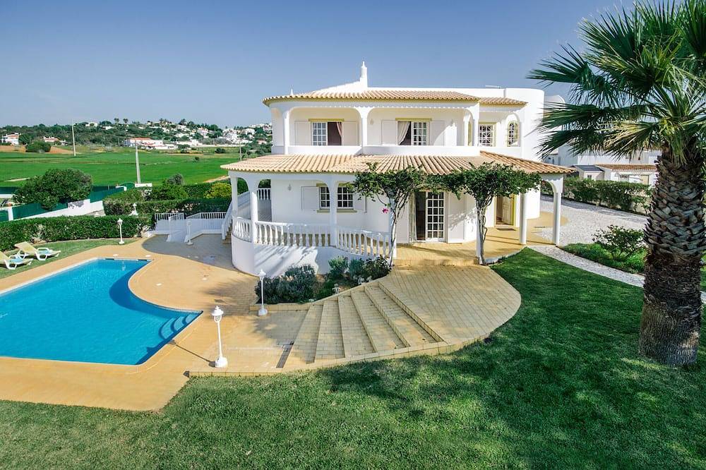 Casa vacanza a Guia a partire da 310€ a notte