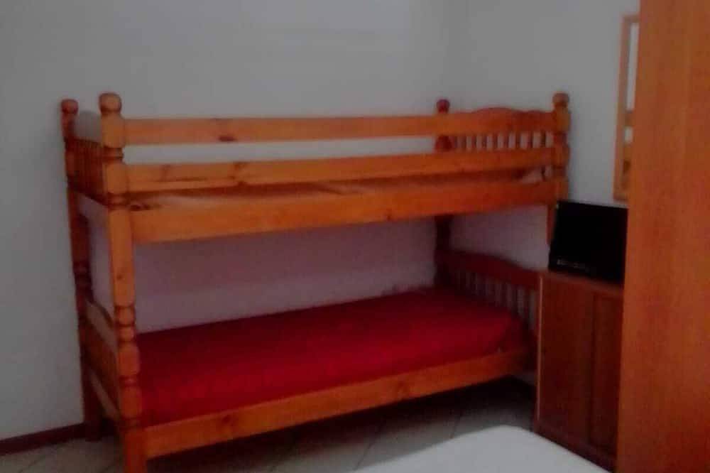 Entire apartment, Seaside apartment with front terrace overlooking the beach in Adriatic Coast Abruzzo