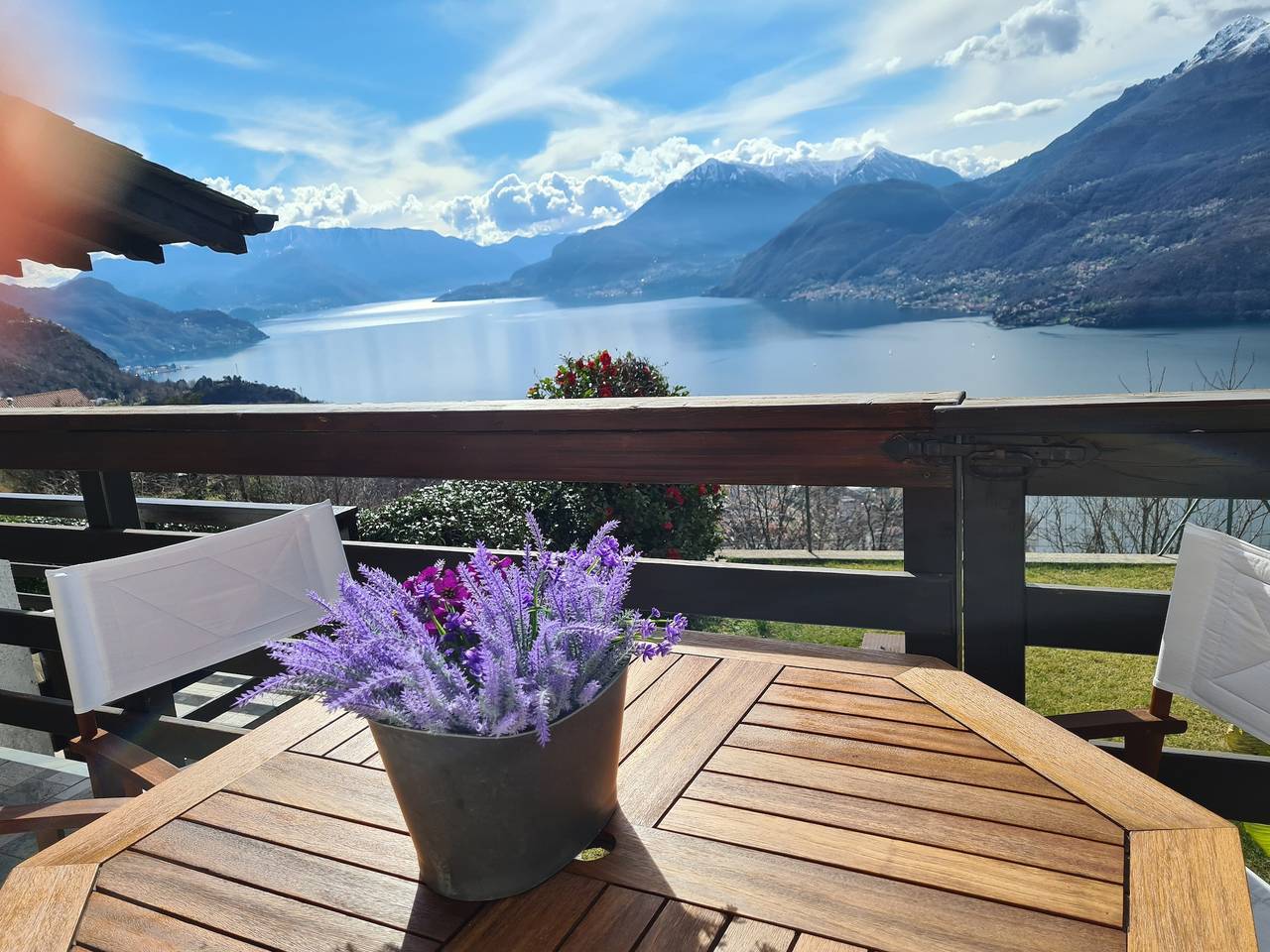 Comer See – Incanto: Grüne Villetta mit Garten, Terrasse und Seeblick in Vestreno, Valvarrone