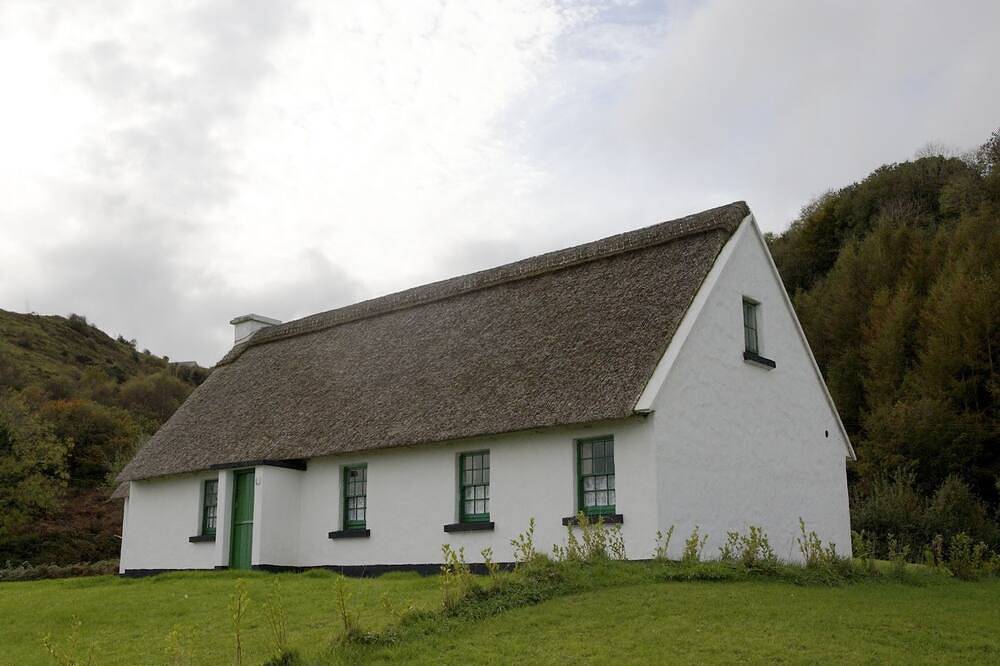 Cottage for 8 People in County Clare