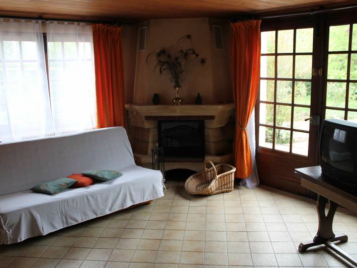 Encantador gîte renovado del siglo XIX con amplio parque en Perche, cerca de Dreux in Región de Dreux
