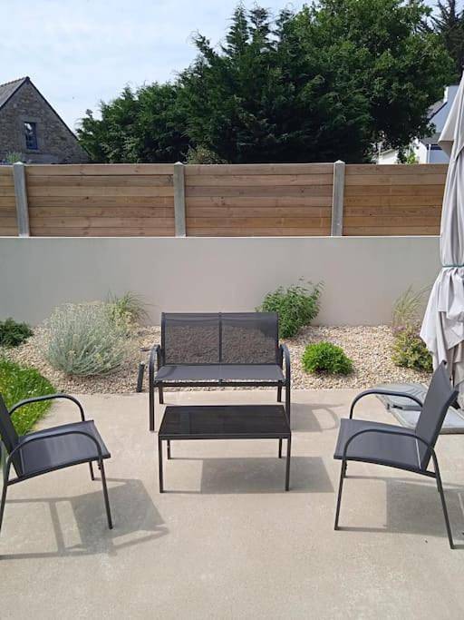 Location de vacances pour 6 personnes, avec terrasse et jardin dans Le Cabellou - 4