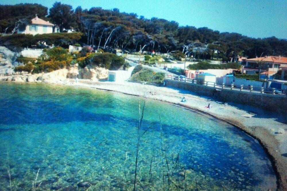 Villa pour 5 Personnes dans Sanary-sur-Mer, Région de Toulon