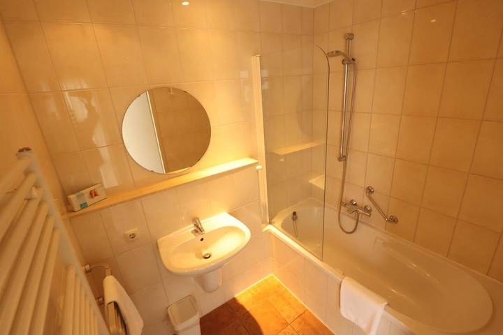 Gîte pour 4 personnes, avec terrasse dans Epen - 3