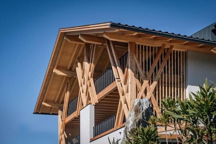 Baita per 6 persone, con Balcone e Terrazza nonché Idromassaggio e Giardino a Bressanone