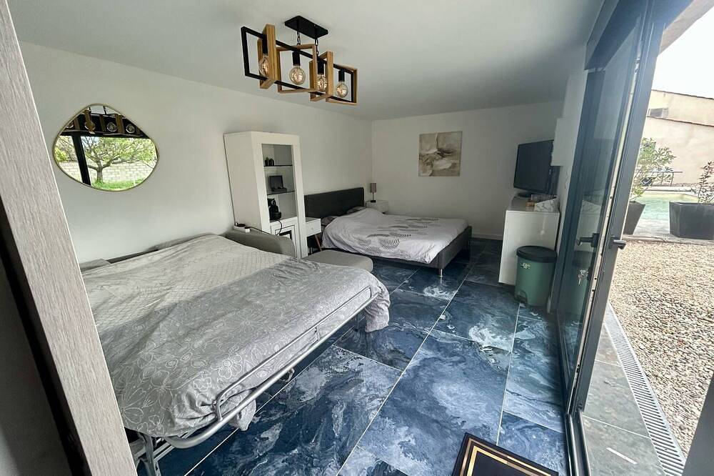Ganze Wohnung, J & J Home in Entraigues-sur-la-Sorgue, Vaucluse