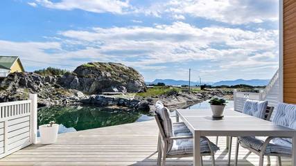 Ferienhaus für 9 Personen, mit Terrasse in Sandøy
