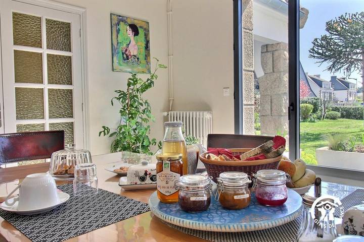 Chambre d’hôte pour 6 personnes, avec jardin dans le Morbihan - 2